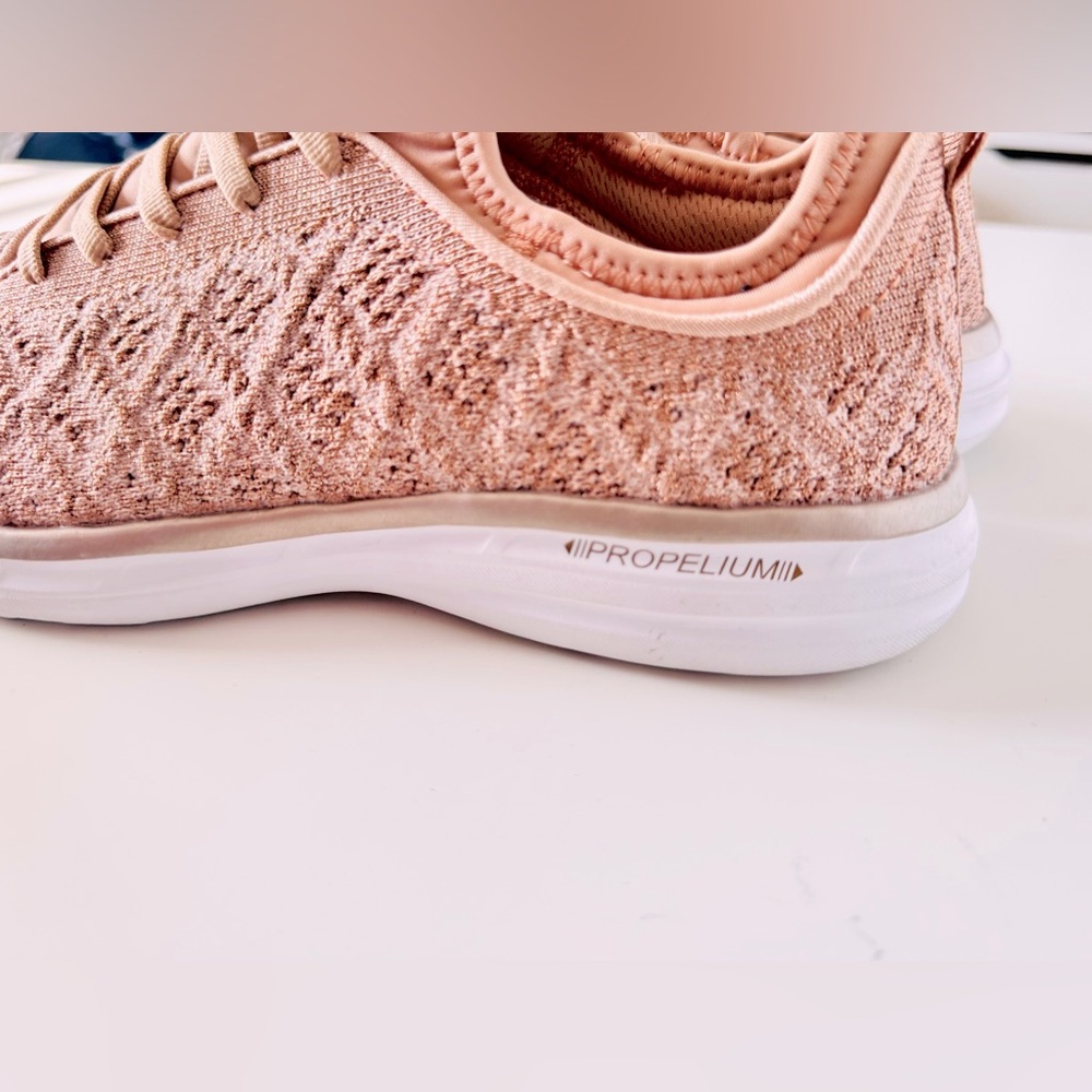 APL TechLoom Phantom Pro Women's Rose Gold Sneakers Running Shoes - Picture 16 of 16